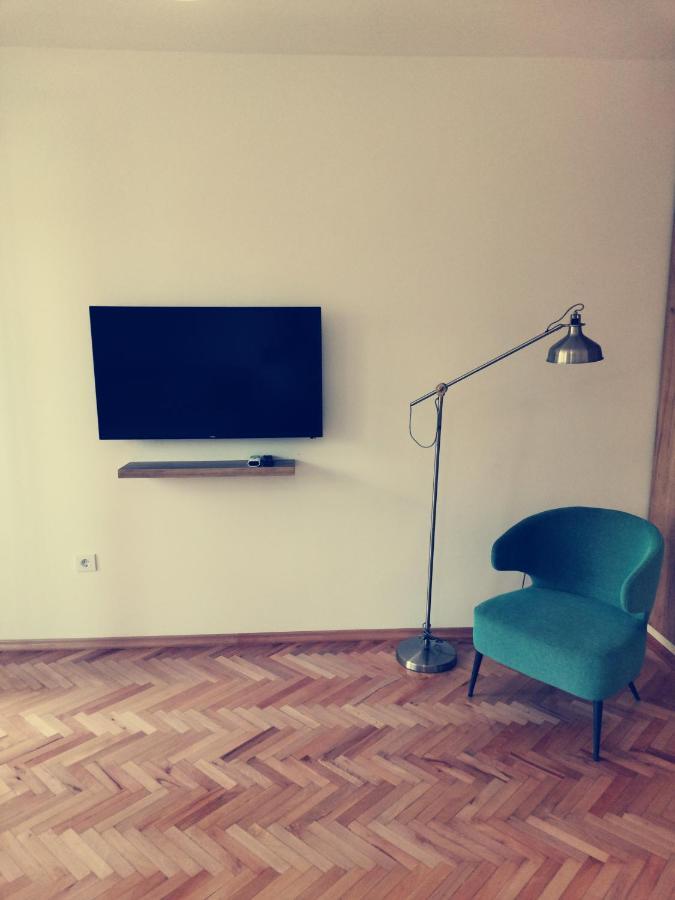 Clock Tower Apartments Podgorica Bagian luar foto